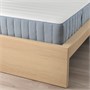 MALM, Каркас кровати с матрасом, дубовый шпон, беленый/Valevåg супертвердый 495.440.38